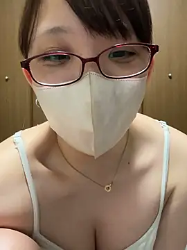 Snapshot of zeropro0014 chatting on April 14, 2026, 6:24 pm zeropro0014 online show from April 14, 2026, 6:24 pm