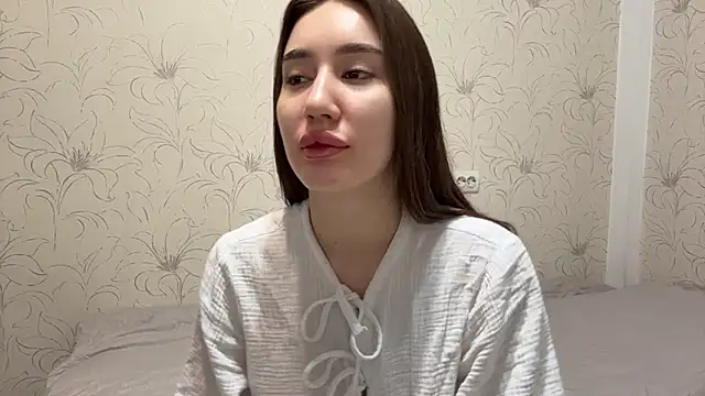 Snapshot of NamiLoon chatting on March 29, 2026, 4:14 am NamiLoon online show from March 29, 2026, 4:14 am