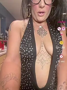 IvyBelleMilf online show from June 28, 2026, 8:59 pm