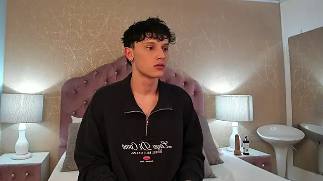 Snapshot of LephyStar chatting on April 11, 2026, 3:58 am LephyStar online show from April 11, 2026, 3:58 am