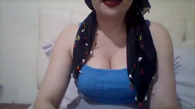 busex25 online show from June 6, 2026, 9:20 pm