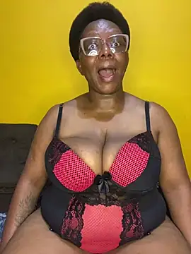 BoobsQueeen online show from July 18, 2026, 2:09 am