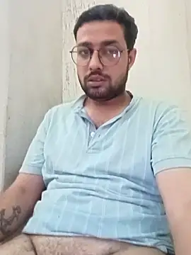 herochoclateboy online show from March 29, 2026, 4:52 pm