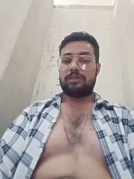 herochoclateboy online show from May 29, 2026, 4:57 pm