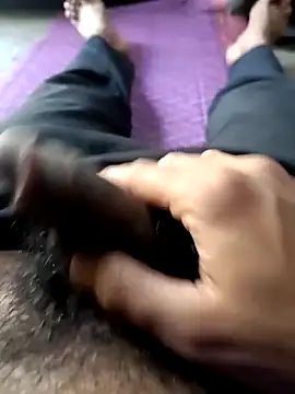 Snapshot of hasmukh_ladka chatting on April 6, 2026, 10:38 am hasmukh ladka online show from April 6, 2026, 10:38 am