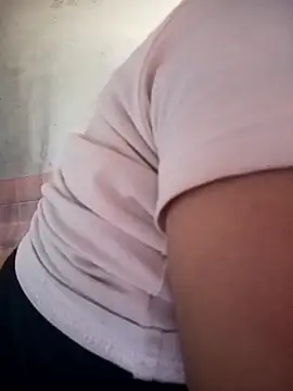 Snapshot of __Merry__ chatting on April 12, 2026, 7:22 am Merry online show from April 12, 2026, 7:22 am