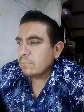 Snapshot of Manuel3910 chatting on May 24, 2026, 6:46 am Manuel3910 online show from May 24, 2026, 6:46 am
