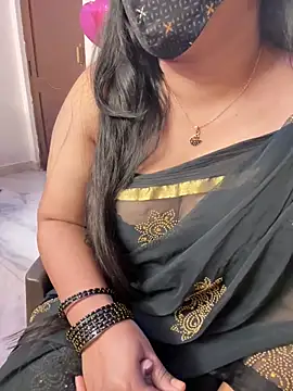 Snapshot of sanvi_sandy chatting on March 29, 2026, 1:57 pm sanvi sandy online show from March 29, 2026, 1:57 pm