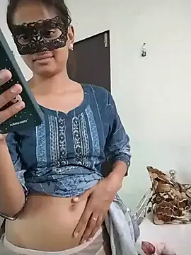 sexy couple liv online show from May 26, 2026, 6:33 am