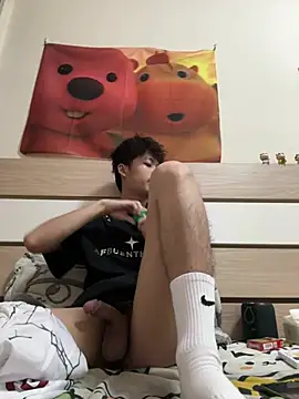 Snapshot of sexyboy-3525 chatting on June 30, 2026, 4:40 pm sexyboy-3525 online show from June 30, 2026, 4:40 pm