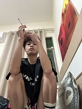 sexyboy-3525 online show from May 13, 2026, 2:46 pm