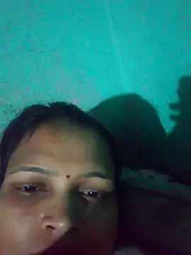 riyaa sexyy online show from April 4, 2026, 7:20 pm