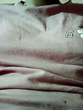 chocolate sophia online show from April 4, 2026, 10:11 am