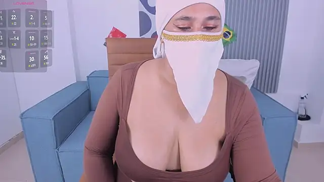 Thalia hala online show from July 16, 2026, 1:52 pm
