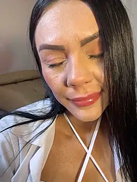 SofiParma online show from April 22, 2026, 7:09 pm