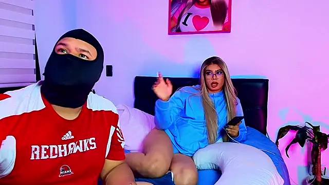 Snapshot of BrittXDante chatting on April 10, 2026, 4:30 am BrittXDante online show from April 10, 2026, 4:30 am