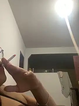 Snapshot of Deusa_Arcana chatting on April 3, 2026, 4:19 am Deusa Arcana online show from April 3, 2026, 4:19 am