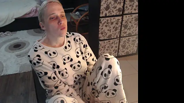 Snapshot of Sweet_hot_shrmp chatting on April 11, 2026, 7:17 pm Sweet hot shrmp online show from April 11, 2026, 7:17 pm