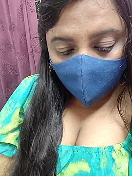 Tami-sonia online show from April 6, 2026, 6:20 pm