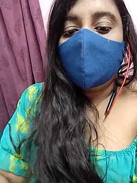 Tami-sonia online show from May 4, 2026, 6:11 pm