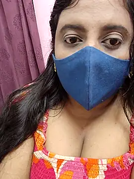 Tami-sonia online show from April 7, 2026, 5:59 pm