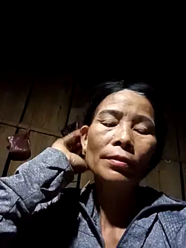   Ruby01   online show from April 22, 2026, 12:34 pm
