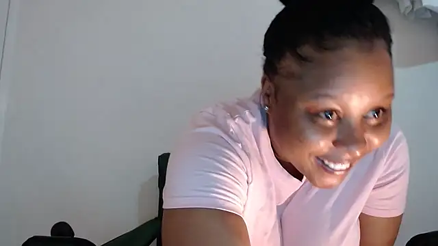 Snapshot of xxZoeyx chatting on March 10, 2025, 7:22 am xxZoeyx online show from March 10, 2025, 7:22 am