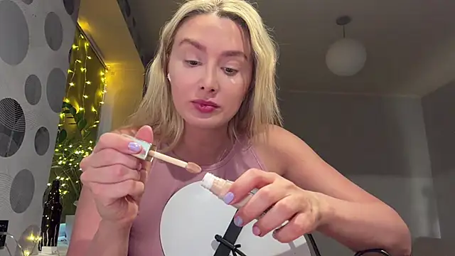 Snapshot of Annycute666 chatting on April 3, 2026, 3:40 pm Annycute666 online show from April 3, 2026, 3:40 pm