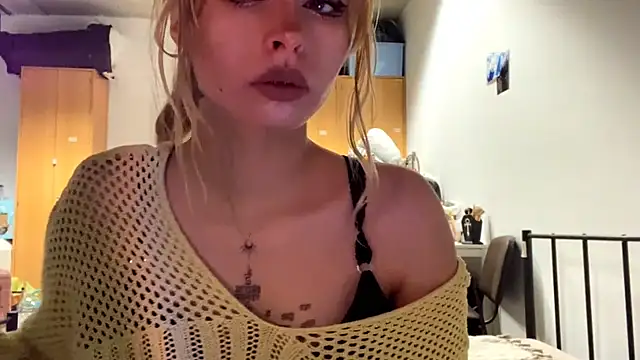 Snapshot of Lilith_Verner chatting on March 30, 2026, 7:48 pm Lilith Verner online show from March 30, 2026, 7:48 pm