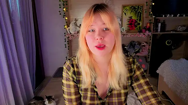 unburnedgirl online show from April 4, 2026, 3:35 am