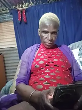 Naughtygrany online show from July 18, 2026, 6:05 pm