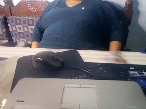 First sexywoman online show from April 22, 2026, 4:25 pm