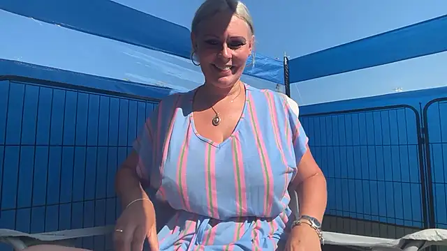 BustySwingingSlut online show from July 8, 2026, 8:37 am