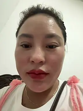 Lina-Naughty online show from July 18, 2026, 3:31 pm