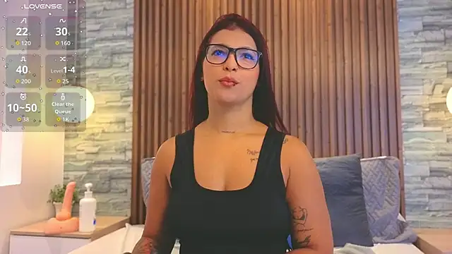 Mia milf x online show from July 22, 2026, 11:23 am