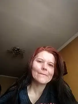 VeronikaLogan online show from May 15, 2026, 3:48 am