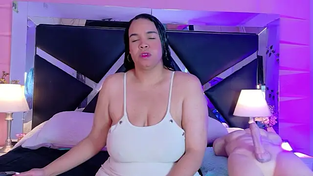 Veronica Nasty  online show from June 26, 2026, 7:52 pm