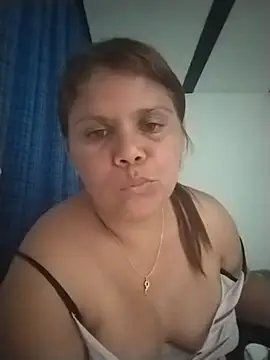 Zafiro MD online show from July 27, 2026, 3:57 am