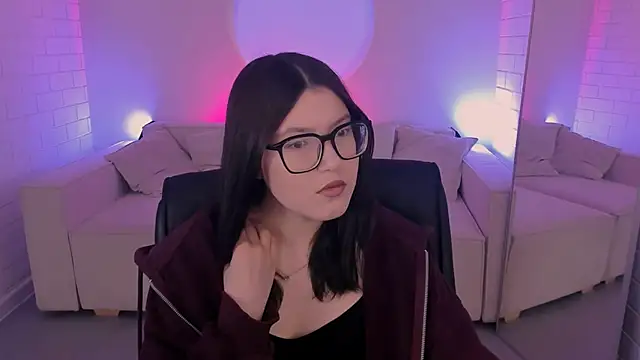 Snapshot of JennyGibson chatting on April 9, 2026, 5:09 am JennyGibson online show from April 9, 2026, 5:09 am