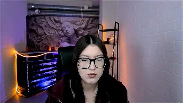 Snapshot of JennyGibson chatting on April 8, 2026, 5:09 am JennyGibson online show from April 8, 2026, 5:09 am