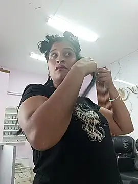 SofiaMendez1  online show from May 28, 2026, 2:12 pm