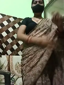 Pinki-girl online show from July 19, 2026, 4:43 am