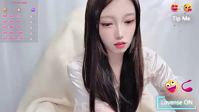 Snapshot of luckyuyu66 chatting on April 7, 2026, 1:24 pm luckyuyu66 online show from April 7, 2026, 1:24 pm