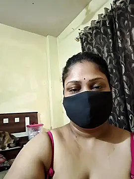 SluttySonam online show from April 27, 2026, 11:08 am