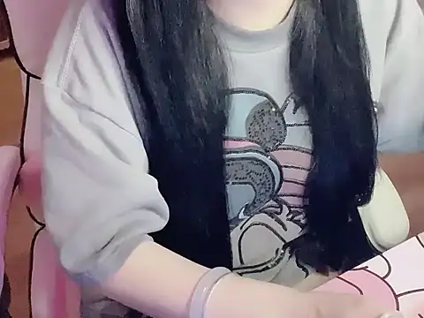 Snapshot of Yua-Rin20 chatting on April 1, 2026, 5:21 pm Yua-Rin20 online show from April 1, 2026, 5:21 pm