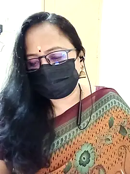 Snapshot of monisha_cam chatting on April 4, 2026, 2:51 am monisha cam online show from April 4, 2026, 2:51 am