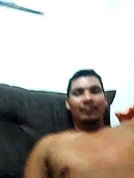 Cristiantx0909 online show from May 1, 2026, 4:39 am