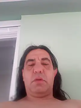 antoniothelover online show from June 5, 2026, 8:09 am