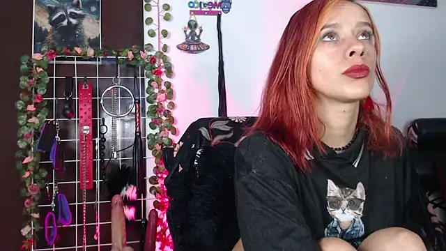 Lexxii hot col online show from June 18, 2026, 4:12 pm