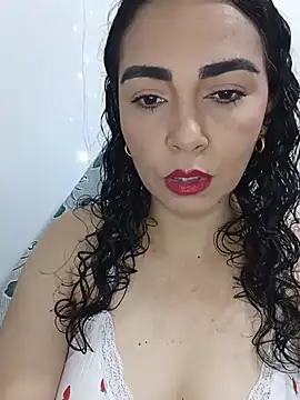 Snapshot of Emily_Divi69 chatting on July 26, 2026, 10:05 pm Emily Divi69 online show from July 26, 2026, 10:05 pm